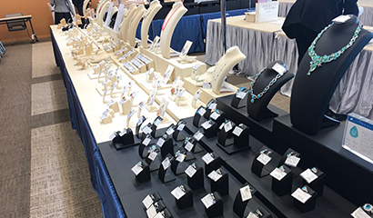 出張展示会随一の品揃え 出張展示会随一の品揃え