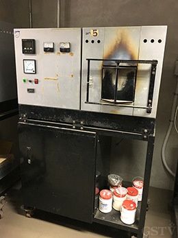 高温加熱用電気炉 高温加熱用電気炉