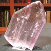 クンツ博士が観察した世界初のクンツァイトの結晶