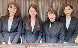 左から 寺本(里)、元林、河田、寺本(真) 左から 寺本(里)、元林、河田、寺本(真)