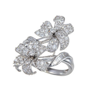 GSTV K18WG ダイヤモンド ホワイトリリー リング D 約1.20ct