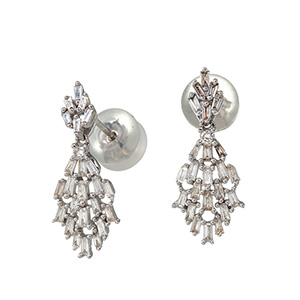 K18WG ダイヤモンド Twinkleシャワー ピアス D 約0.34ct