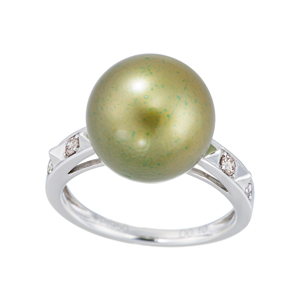 PT950 黒蝶真珠 ピスタチオカラー(トリート) ブラウンダイヤ スタッズ リング