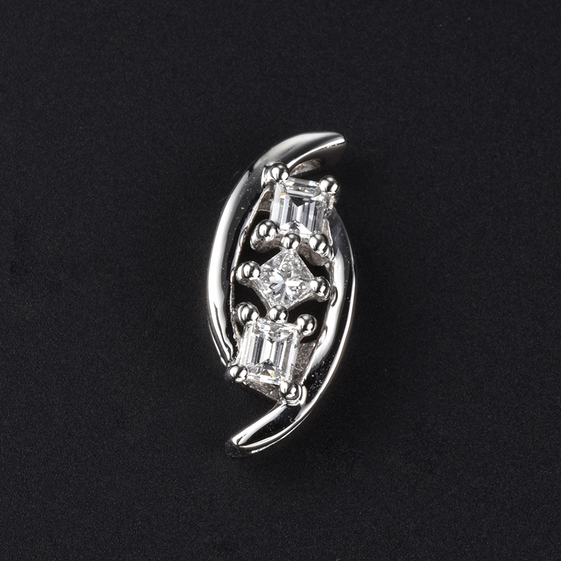 PT950 ダイヤモンド (リリーダイヤカット) ペンダントトップ D 約0.17ct