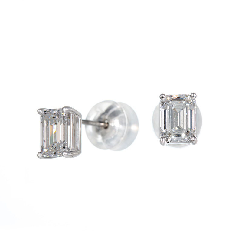 PT950 Dカラーダイヤモンド ピアス D 約1.40ct(D SI2)