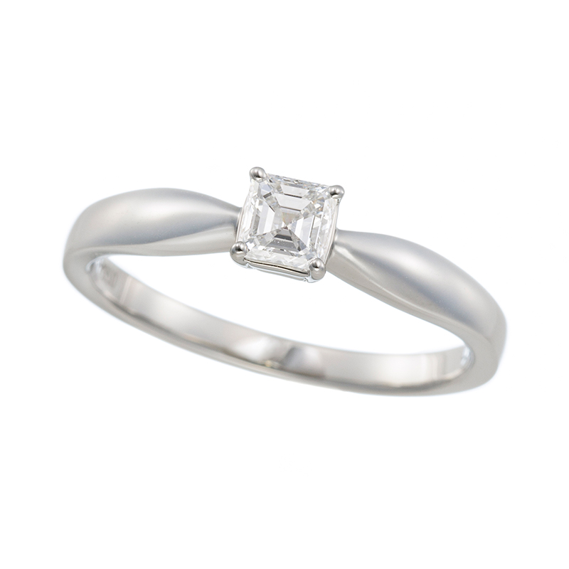 PT950 アッシャーカットダイヤモンド(リリーダイヤカット) リング D 約0.30ct(LI)
