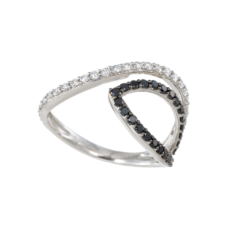 PT950ダイヤモンド&ブラックダイヤ(トリート)リングD約0.25ctBLD約0.30ct