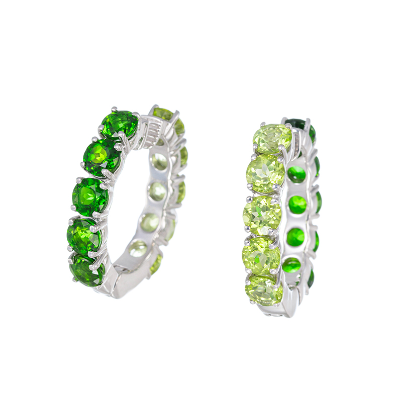 パラジウムシルバー950クロムダイオプサイドペリドットピアリングDI約2.80ctPE約2.60ct
