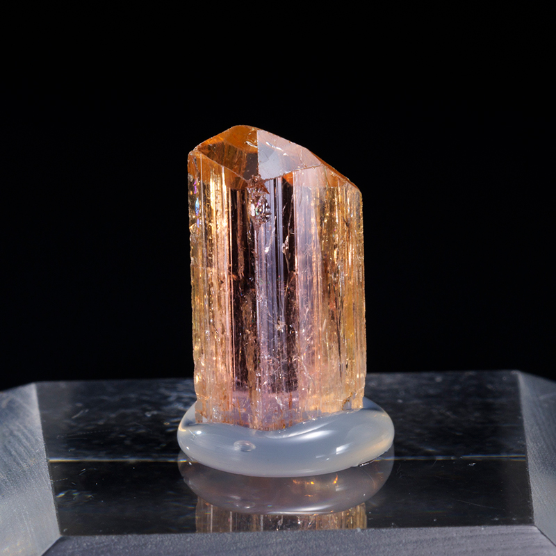 インペリアルトパーズ 原石 台座付き ITO 4.809ct