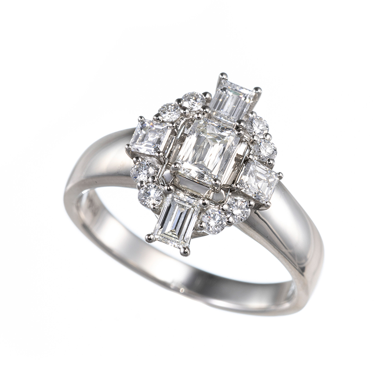PT950 ダイヤモンド(リリーダイヤカット) 4種のカット リング D 約0.85ct(LI)