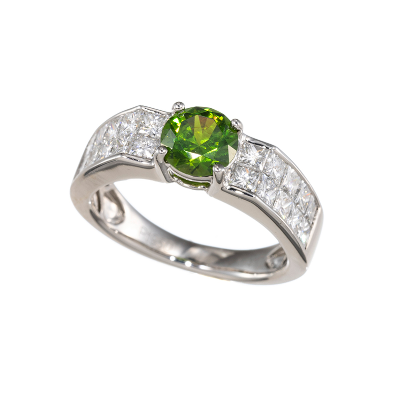 PT950ウラル産デマントイドガーネット(特優)ダイヤ(リリーカット)ミステリーセッティングリング