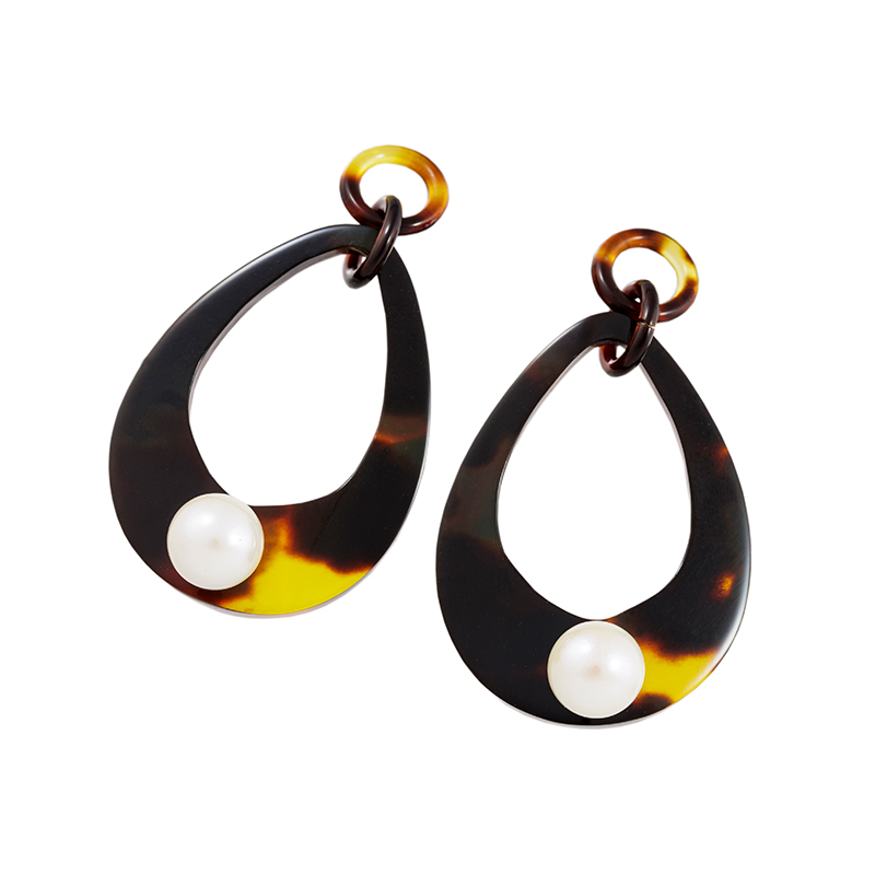 本べっ甲アコヤ真珠チャームP約7.0mm