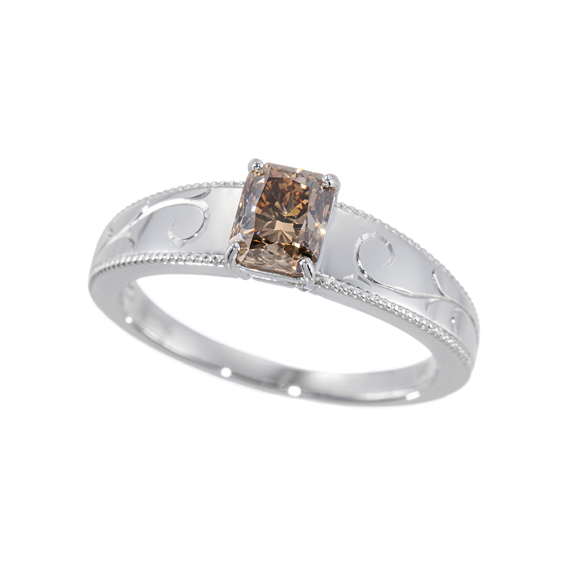 PT990 エメラルドラディアントカットブラウンダイヤモンド 手彫り リング 