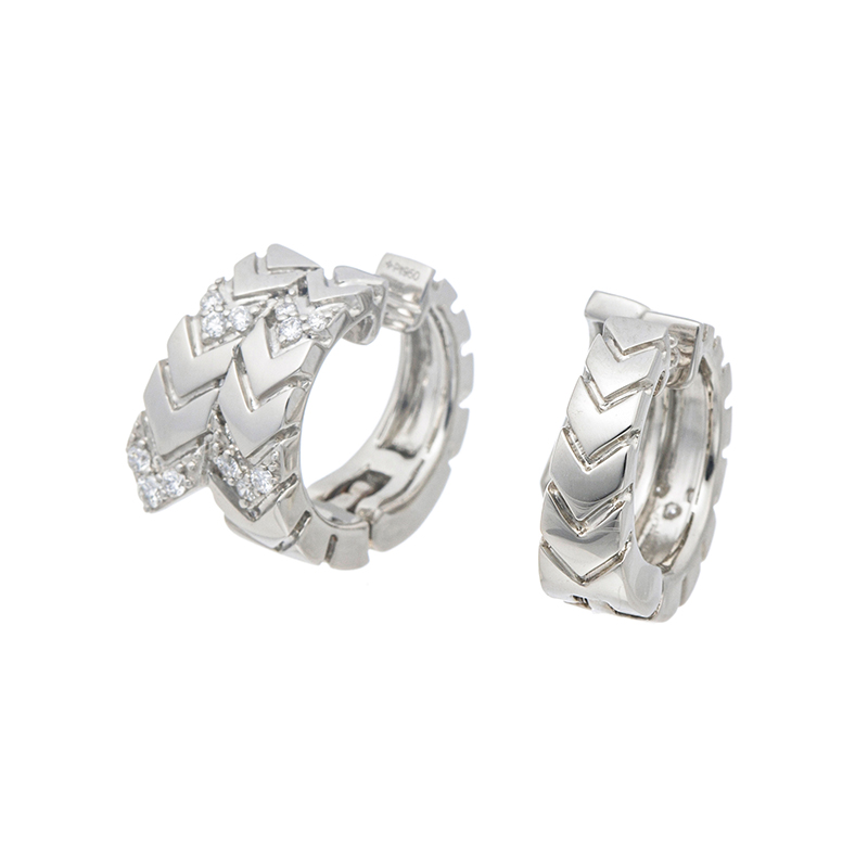 PT950 ダイヤモンド ピアリング D 約0.10ct 