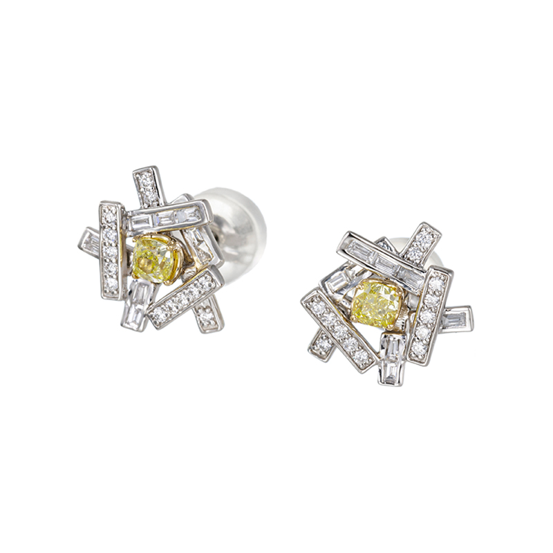 PT950/K18YG ファンシーイエローダイヤモンド & ダイヤ ピアス