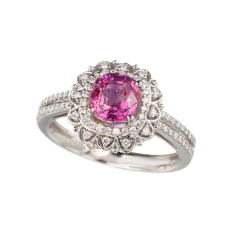PT950 モザンビーク産非加熱ヴィヴィッドレッドパープルサファイア ダイヤ リング