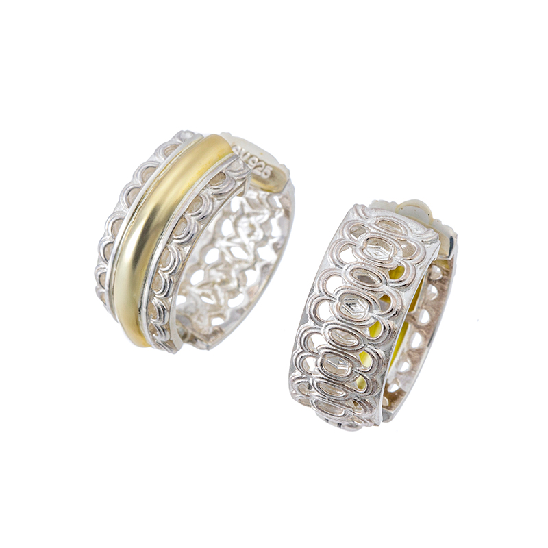 SV/K18YG ピアリング 約3.4g