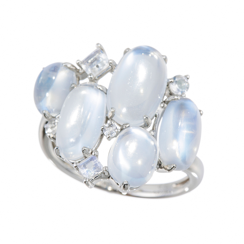 PT950スリランカ産ロイヤルブルームーンストーン レインボームーンストーンMoonlightリング