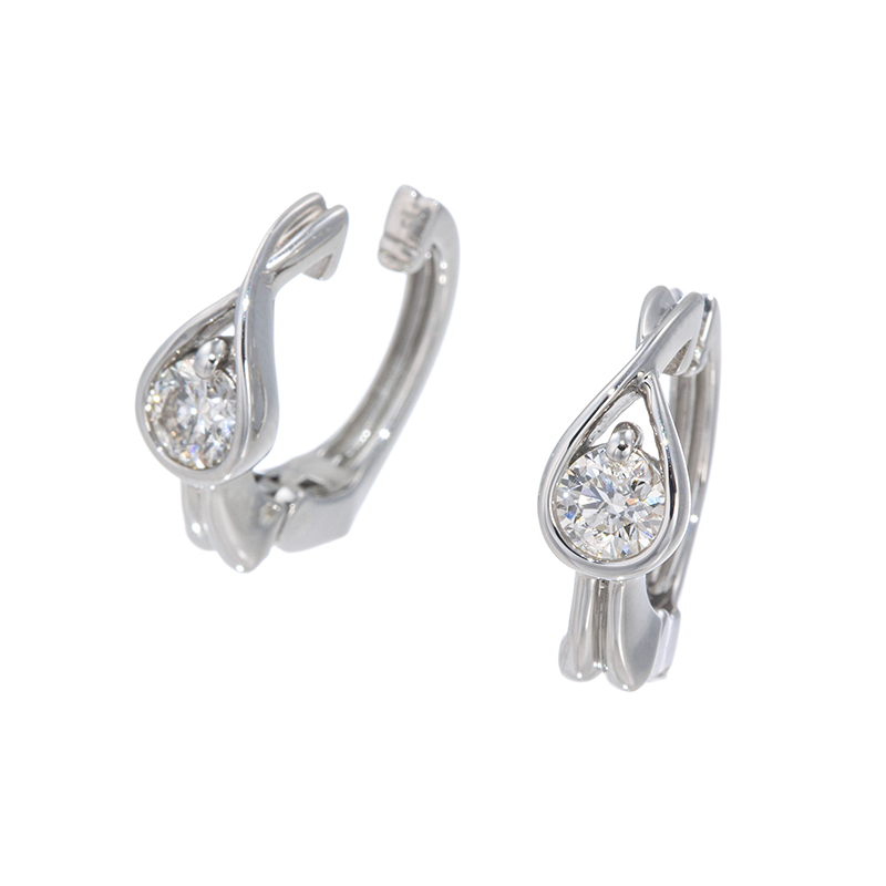 PT950 H&Cダイヤモンド ピアリング D 約0.40ct