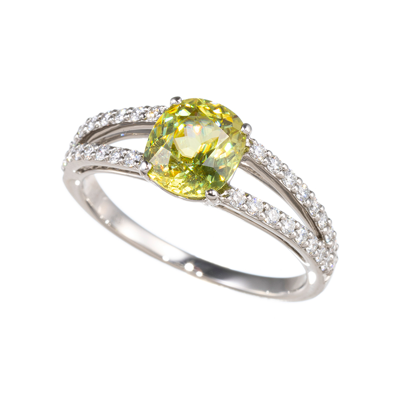 PT950 スフェーン ダイヤ リング SH 約1.35ct D 約0.29ct