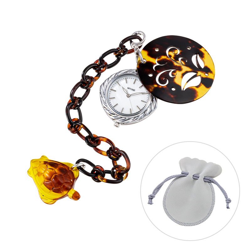 真鍮/SV 本べっ甲 懐中時計 亀モチーフチャーム付き