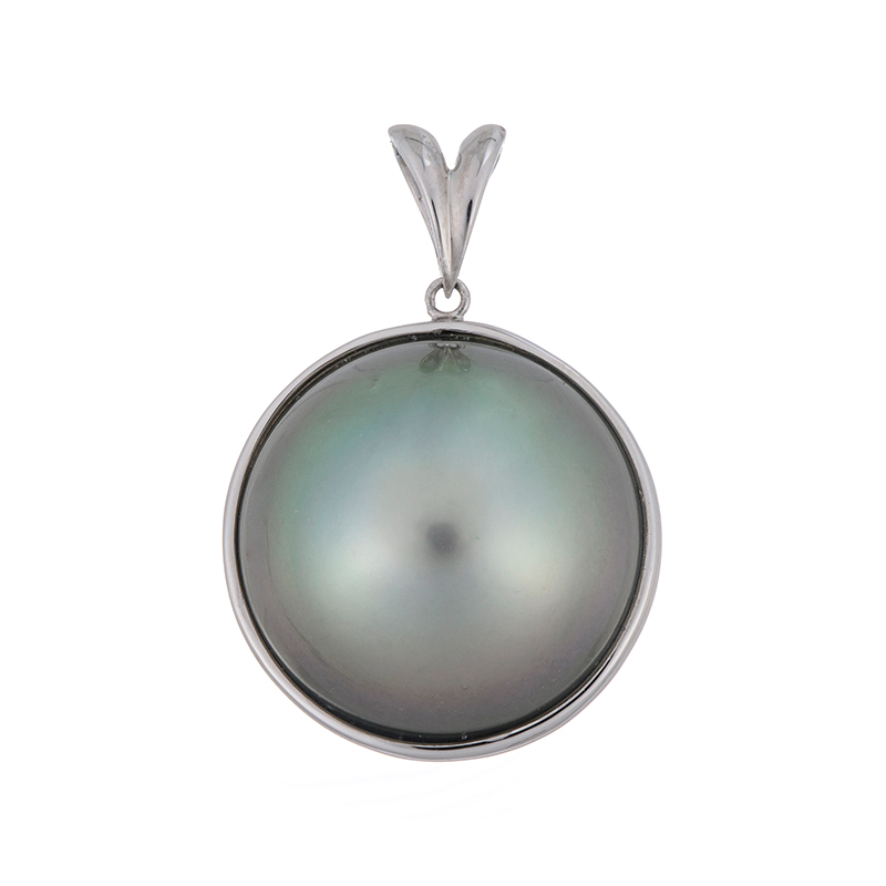 PT900ナチュラルグリーニッシュシルバーカラー黒蝶真珠ペンダントトップP約16.0mm