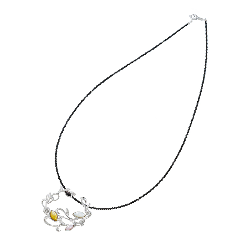 SV ブラックスピネル 黒蝶貝 ＆ 白蝶貝 ＆ 黄蝶貝 ＆ ピンク蝶貝 ブローチネックレス SP 約