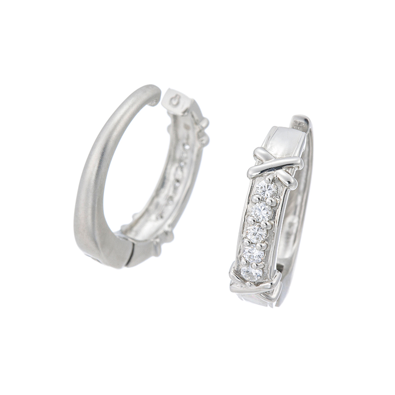 PT950 ダイヤモンド ピアリング D 約0.10ct