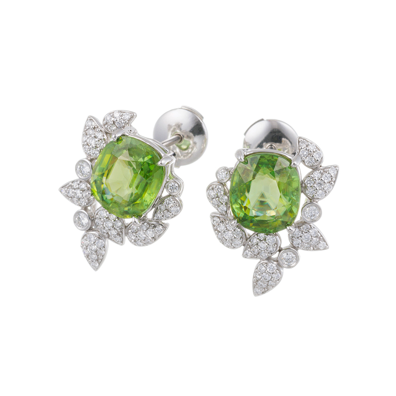 GSTV PT950 スフェーン ダイヤ ピアス SH 3.21ct SH 2.80ct D 0.48ct
