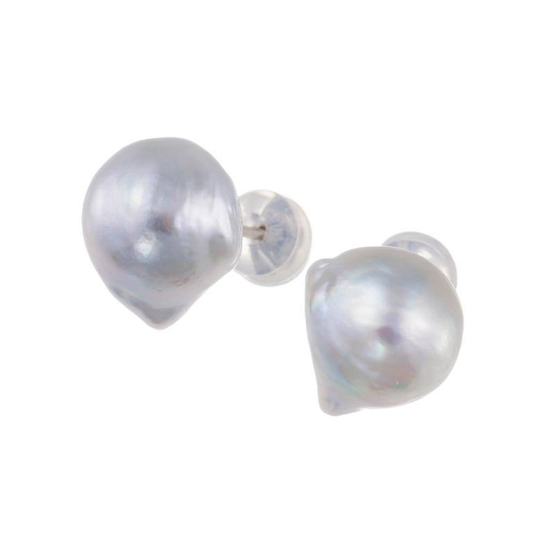 PT900 越物 アコヤ真珠 ナチュラルカラー ピアス P 約9.0mm