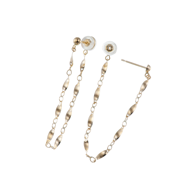 K18YG ツイストデザイン チェーンフープピアス 縦：約43.0mm 横：約1.9mm 総重量：約