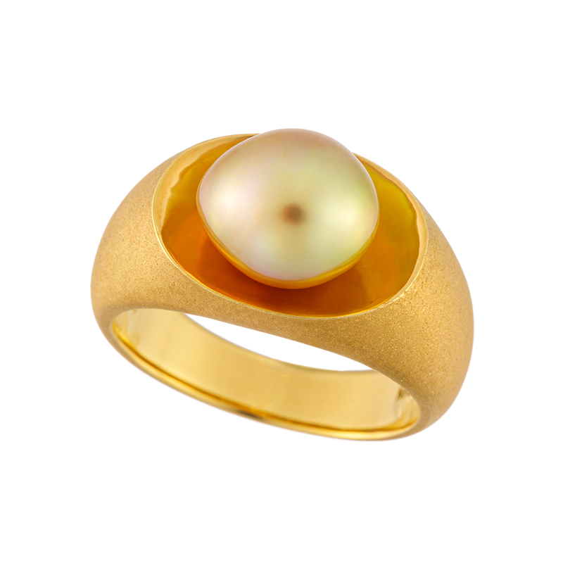 SV カラミアン産 白蝶ケシパール ナチュラルゴールデン リング P 約8.0mm