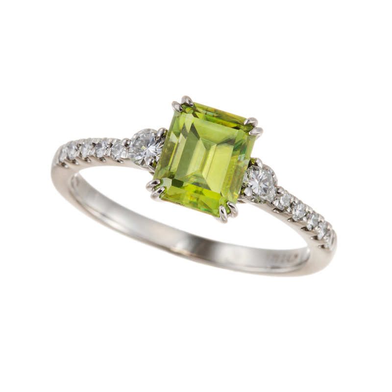 GSTV PT950 スフェーン ダイヤ リング SH 1.73ct D 0.29ct